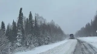 В Красноярском крае  загородные трассы замело снегом