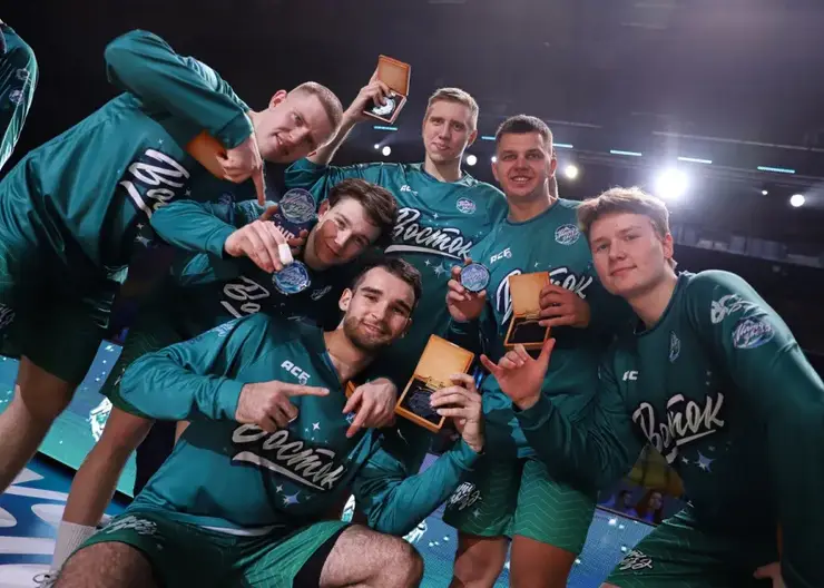 Восток победил Запад в мужском матче звезд АСБ в Красноярске