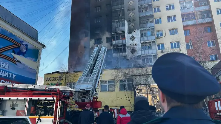 Прокуратура Якутска организовала проверку по факту возгорания торгового центра