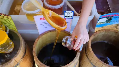 Жителям Красноярского края рассказали о пользе мёда